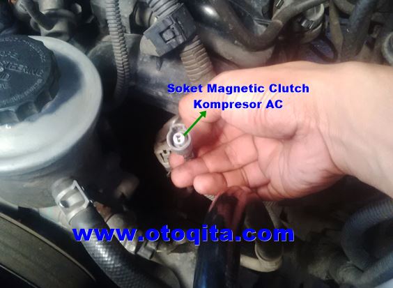 gambar soket magnetic clutch dibawah pompa power steering